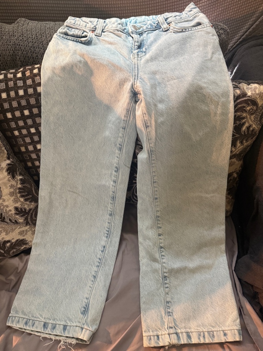 Light Wash Girls Jeans - Wide Leg